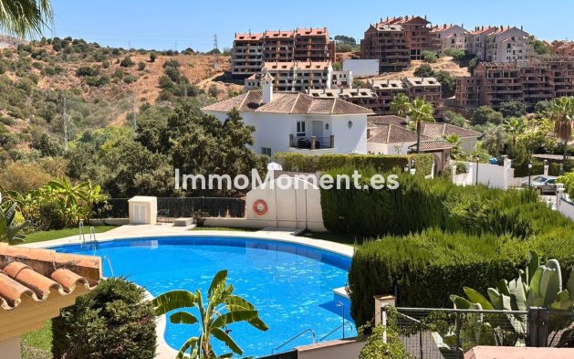 Resale - Apartment - Marbella - Elviria