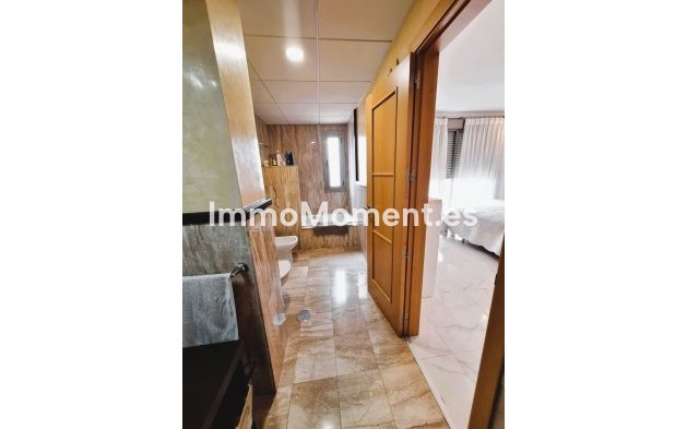 Revente - Appartement - Torremolinos - El Pinillo