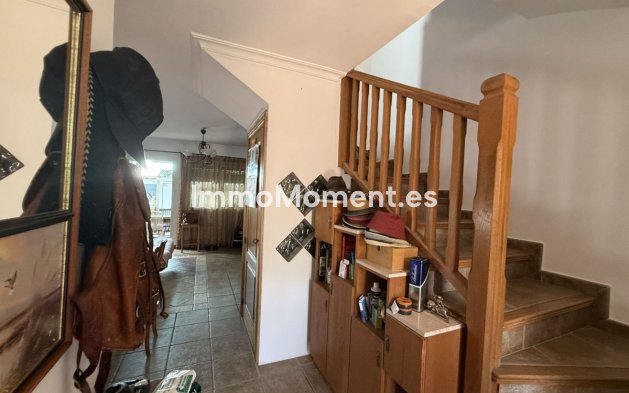 Revente - Maison mitoyenne - Estepona  - Estepona Centro