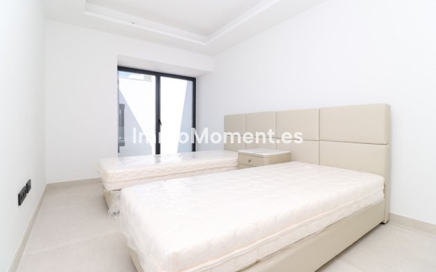 Wiederverkauf - Reihenhaus - Estepona  - Estepona Centro