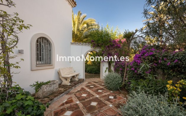 Wiederverkauf - Villa - Marbella - Marbesa