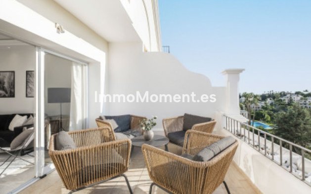 Resale - Apartment - Benahavís - La Quinta