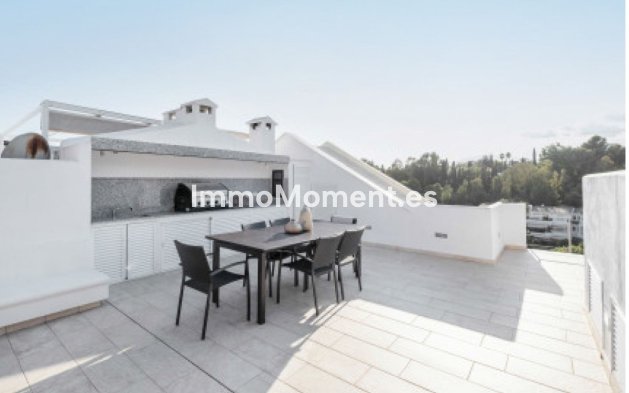 Resale - Apartment - Benahavís - La Quinta