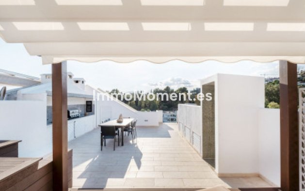 Resale - Apartment - Benahavís - La Quinta