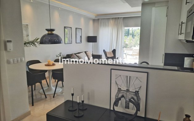 Resale - Apartment - Benahavís - La Quinta