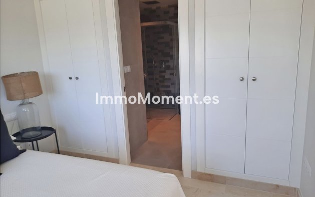 Resale - Apartment - Benahavís - La Quinta
