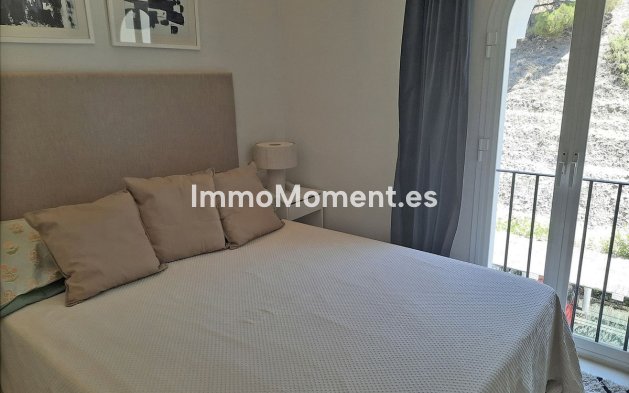 Resale - Apartment - Benahavís - La Quinta