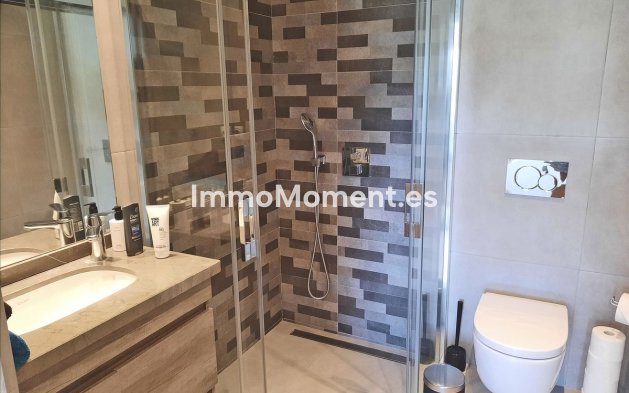 Resale - Apartment - Benahavís - La Quinta
