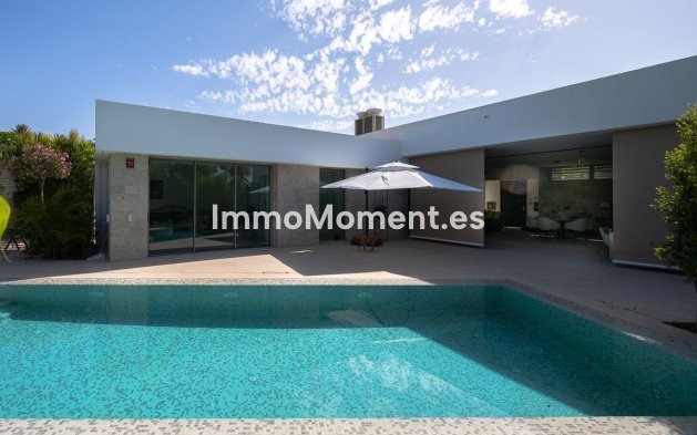 Wiederverkauf - Villa - Marbella - Marbesa