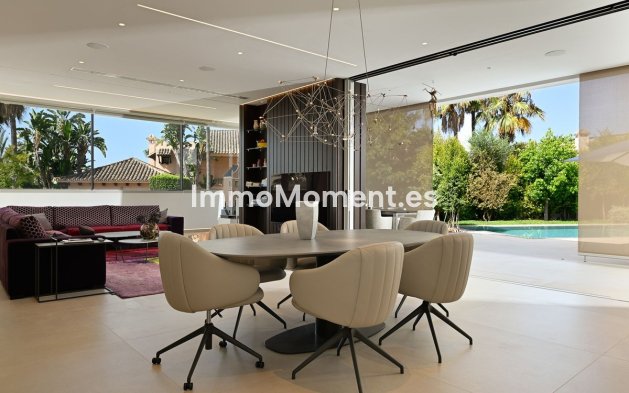 Wiederverkauf - Villa - Marbella - Marbesa