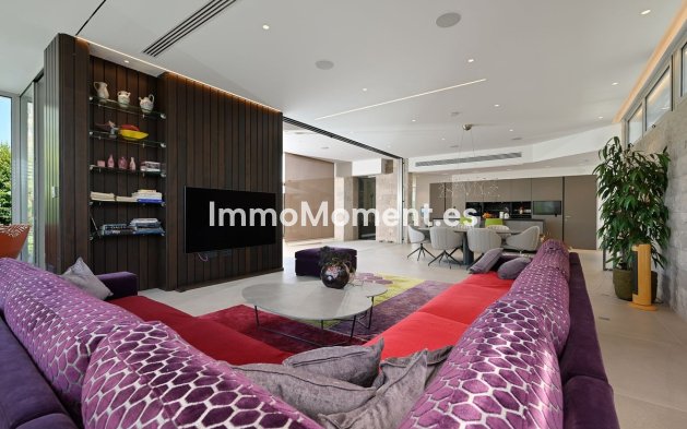 Wiederverkauf - Villa - Marbella - Marbesa