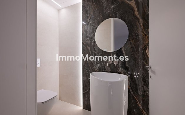 Wiederverkauf - Villa - Marbella - Marbesa