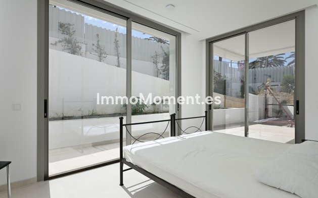 Wiederverkauf - Villa - Marbella - Marbesa