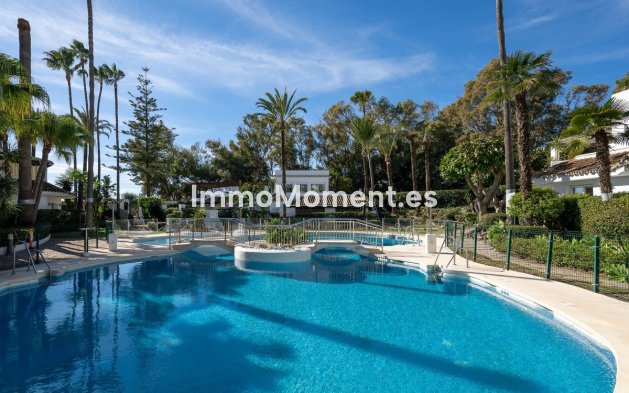 Revente - Appartement - Marbella - Elviria