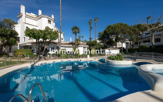 Revente - Appartement - Marbella - Elviria