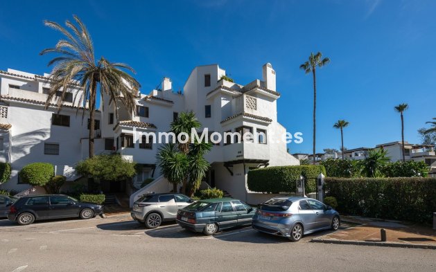 Revente - Appartement - Marbella - Elviria