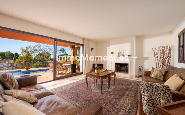 Resale - Villa - Marbella - Marbesa