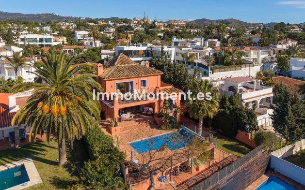 Resale - Villa - Marbella - Marbesa