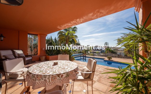 Resale - Villa - Marbella - Marbesa
