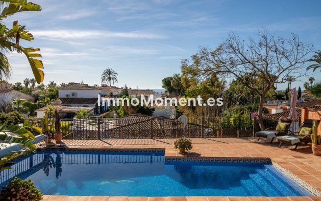 Resale - Villa - Marbella - Marbesa