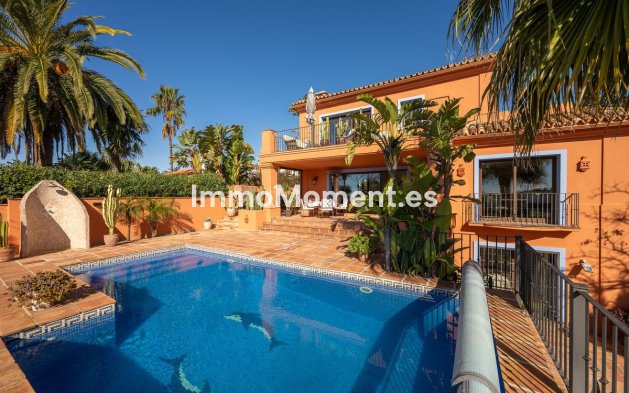 Resale - Villa - Marbella - Marbesa