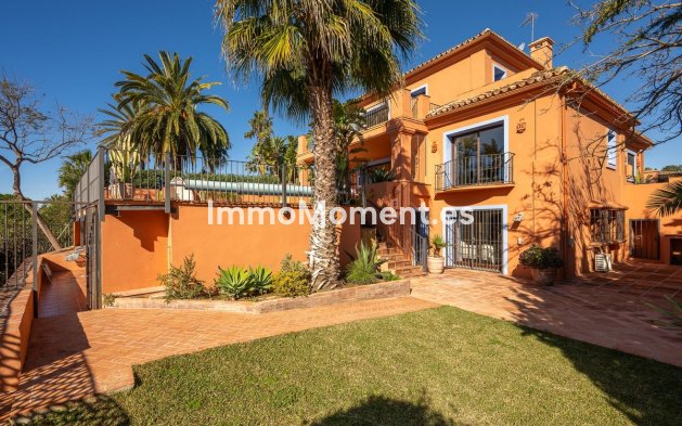 Resale - Villa - Marbella - Marbesa
