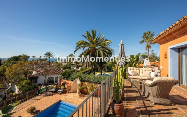 Resale - Villa - Marbella - Marbesa