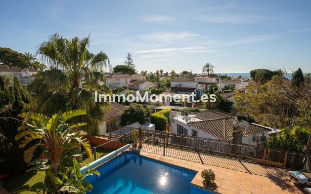Resale - Villa - Marbella - Marbesa
