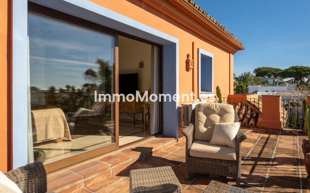 Resale - Villa - Marbella - Marbesa