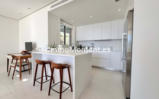 Bestaande woning - Appartement - Binnenland  - Ojén