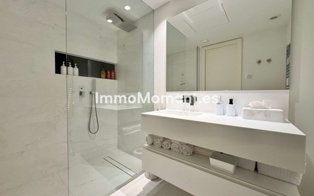 Bestaande woning - Appartement - Binnenland  - Ojén