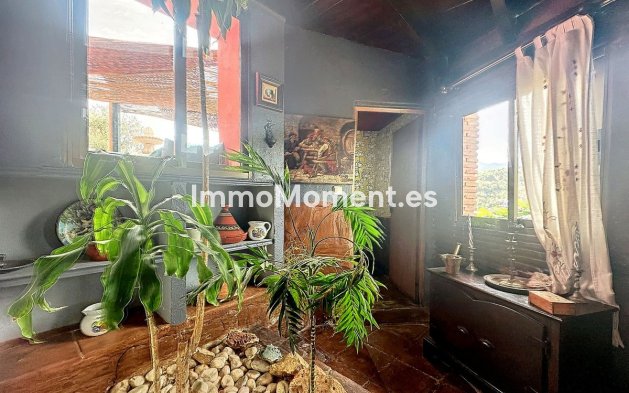 Revente - Maison de campagne - Intérieur                       - Monda