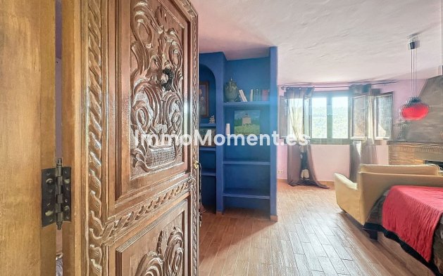 Revente - Maison de campagne - Intérieur                       - Monda