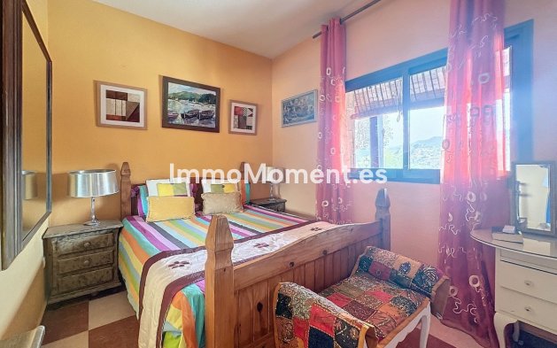 Revente - Maison de campagne - Intérieur                       - Monda