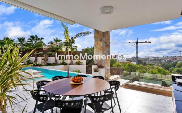 Wiederverkauf - Villa - Orihuela - Las Colinas Golf