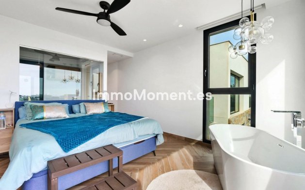 Wiederverkauf - Villa - Orihuela - Las Colinas Golf