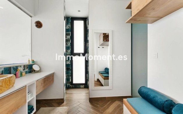 Wiederverkauf - Villa - Orihuela - Las Colinas Golf