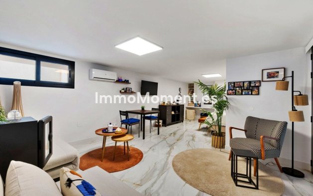 Wiederverkauf - Villa - Orihuela - Las Colinas Golf