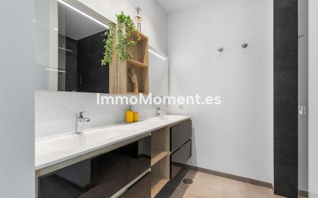 Wiederverkauf - Villa - Orihuela - Las Colinas Golf