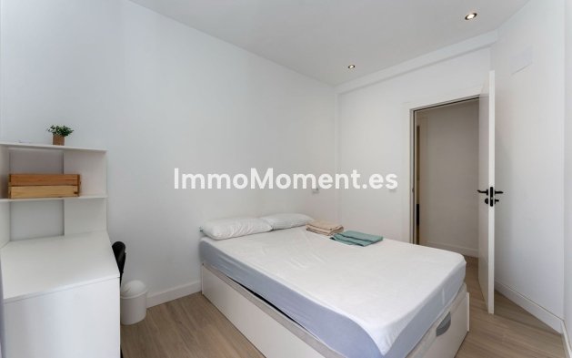 Wiederverkauf - Reihenhaus -   Inländisch - Monda