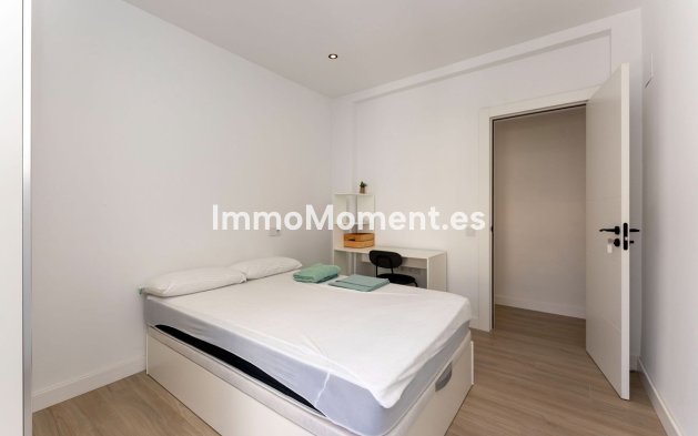 Wiederverkauf - Reihenhaus -   Inländisch - Monda