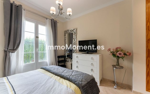 Resale - Villa - Mijas - Mijas Centro