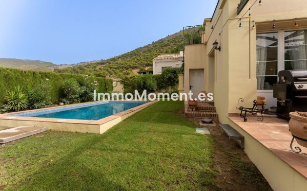 Resale - Villa - Mijas - Mijas Centro