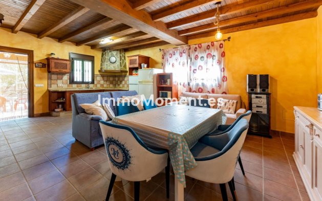 Reventa - Casa de campo - Interior  - Coín