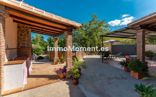 Reventa - Casa de campo - Interior  - Coín