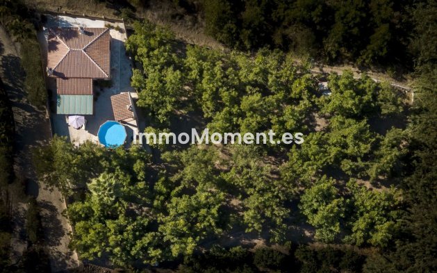 Reventa - Casa de campo - Interior  - Coín