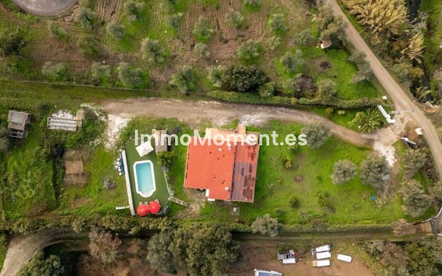 Revente - Maison de campagne - Intérieur                       - Monda