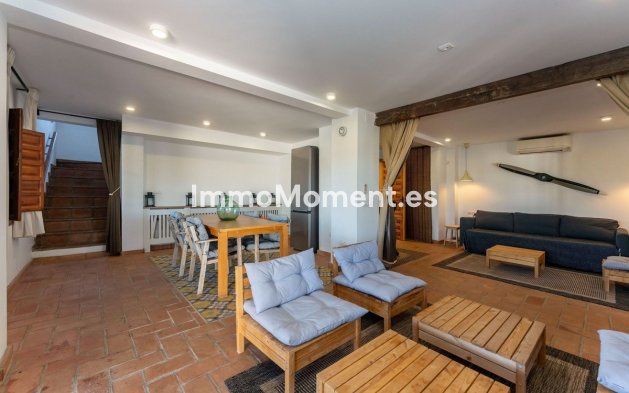 Bestaande woning - Landhuis - Binnenland  - Alhaurín el Grande Centro