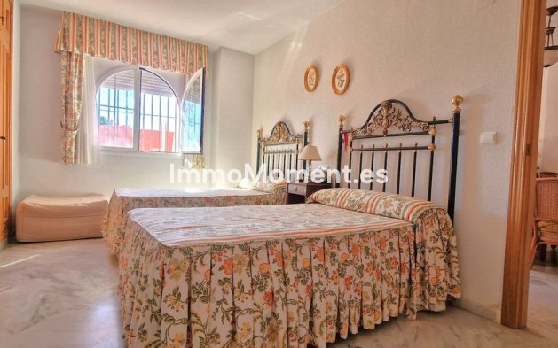 Resale - Apartment - Marbella - El Rosario