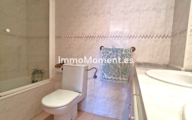 Resale - Apartment - Marbella - El Rosario